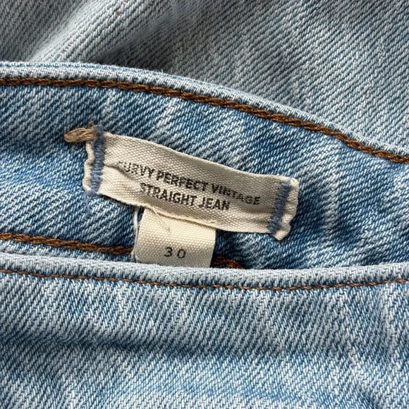 Madewell The Curvy Perfect Vintage Straight Jean - Picture 5 of 9